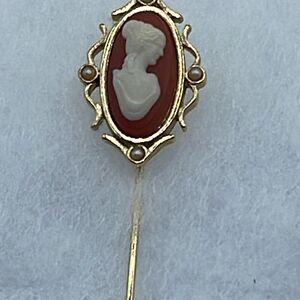 Vintage Avon Cameo stick pin lapel pin.